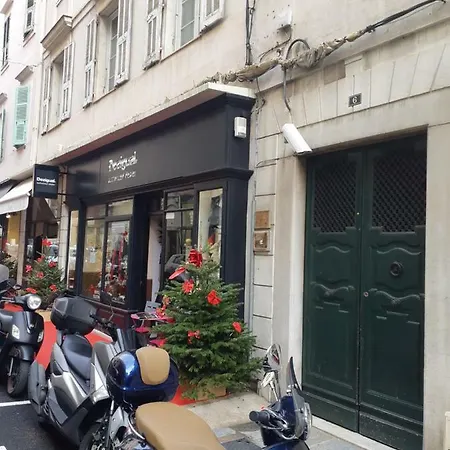 Le Pigeonnier Apartament *